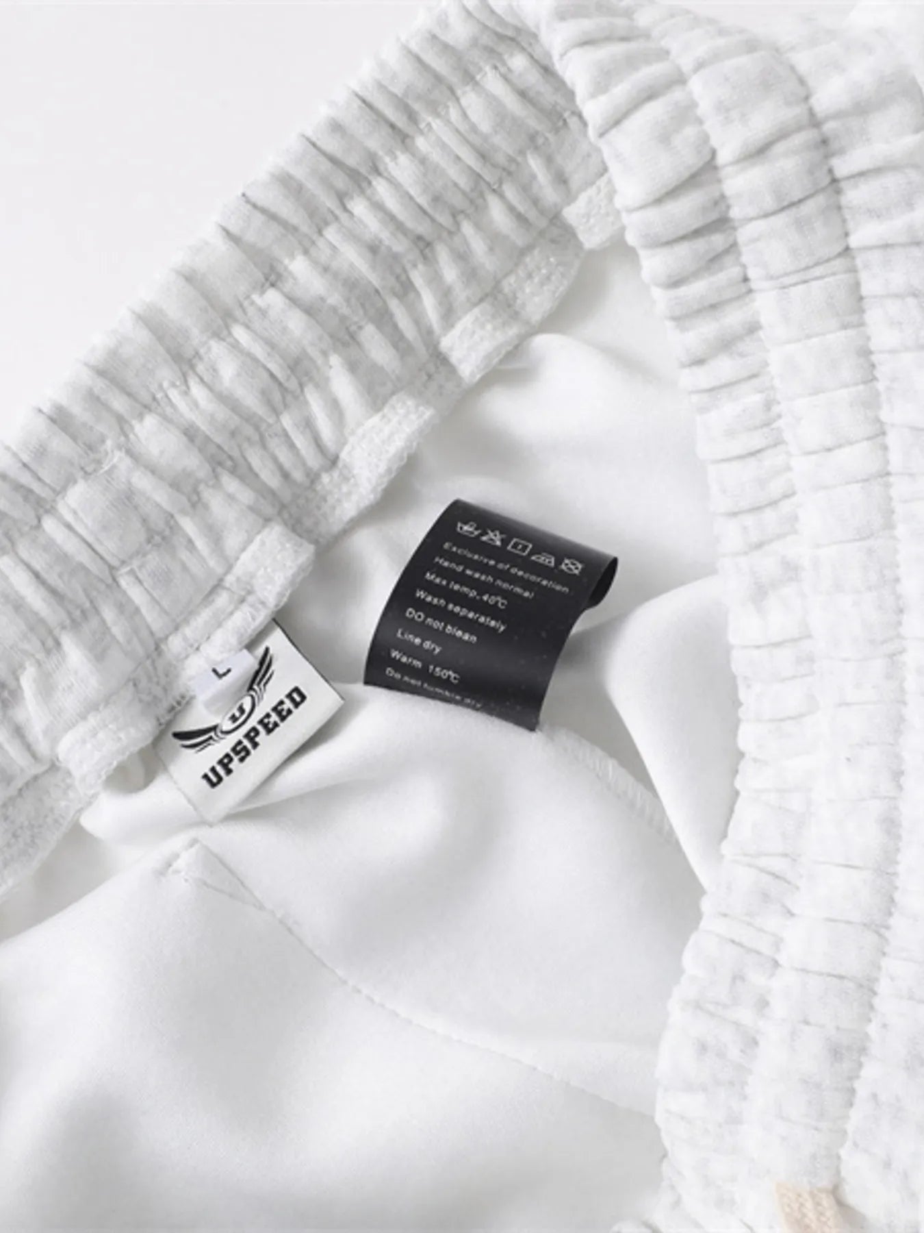 906d34e3bc4b46949ec010b1b3cfeb69-Max-Origin