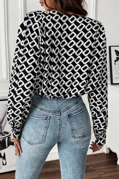Geometric V-Neck Black Long Sleeve Blouse