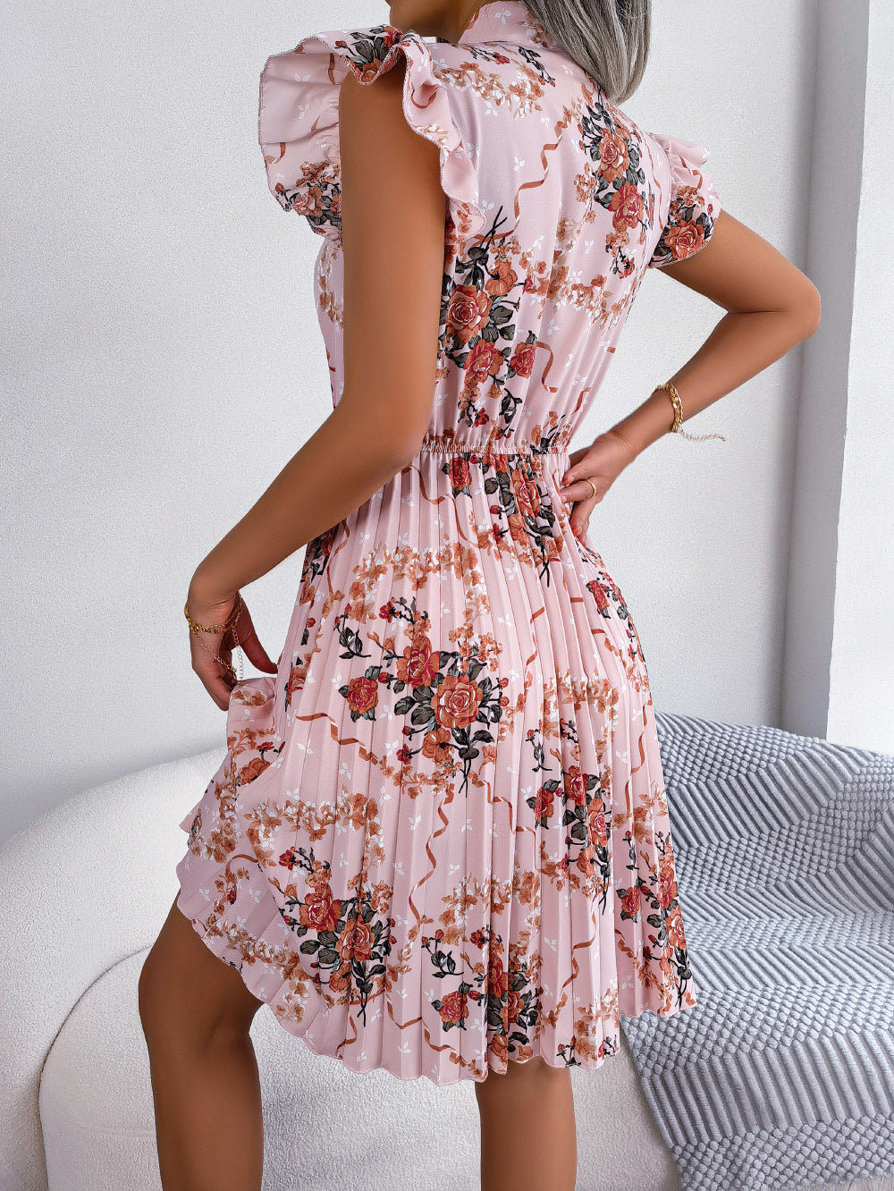 Aaliyah Isla Pleated Floral Printed Tie Neck Knee Length Dress