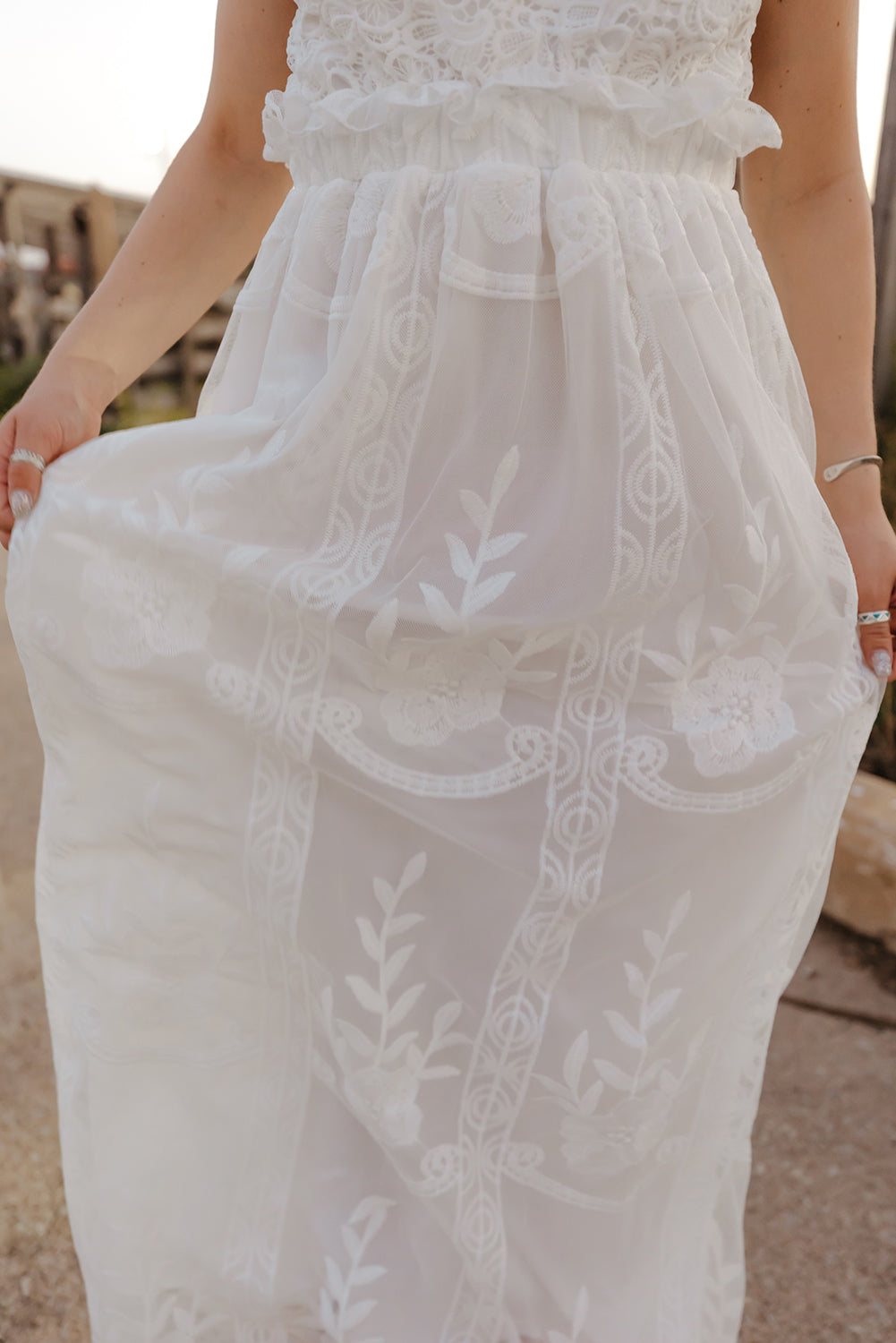 Lace Backless Spaghetti Strap Maxi Dress *