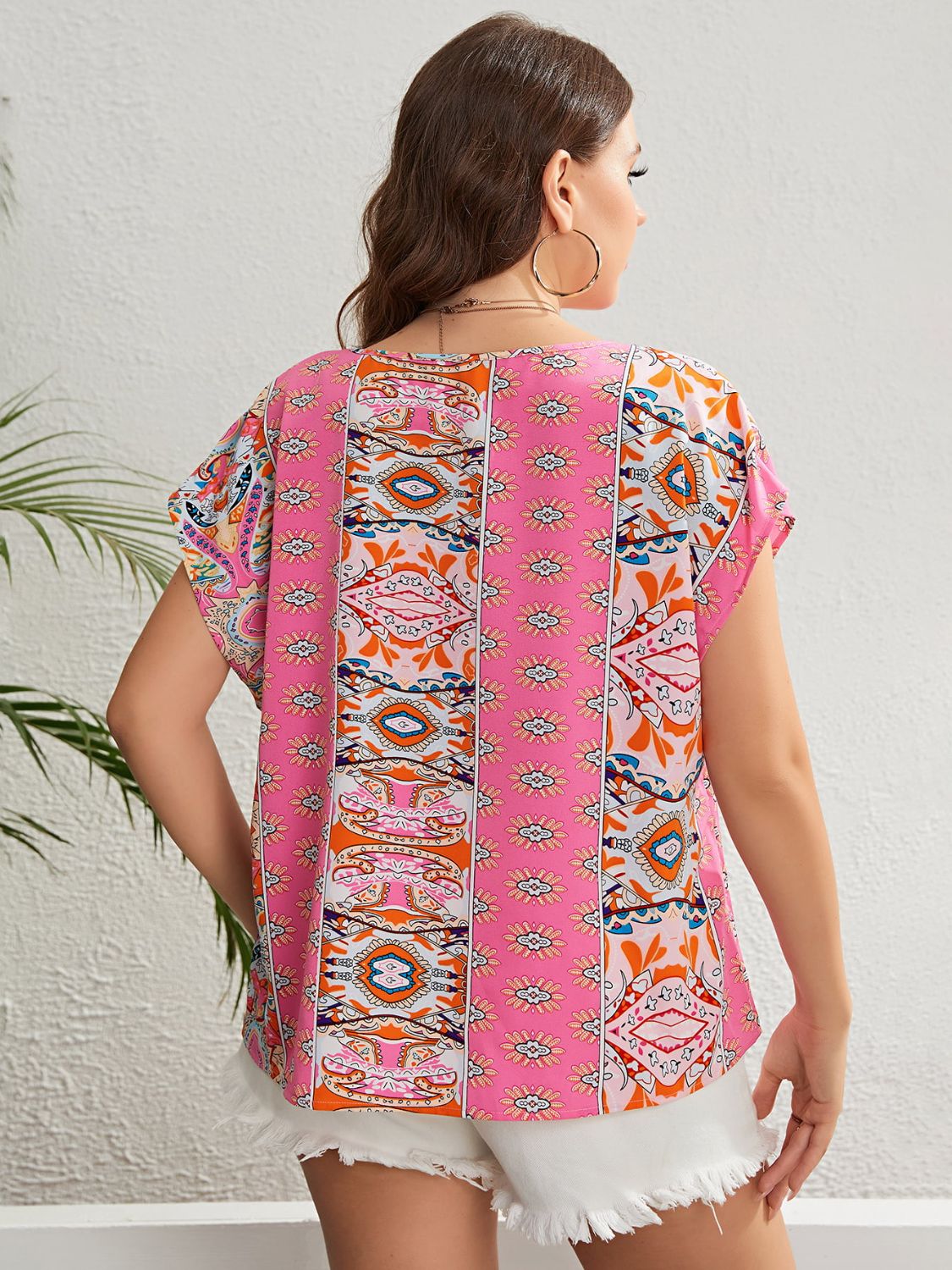 Malibu Dreams Plus Size Printed Round Neck Short Sleeve Blouse