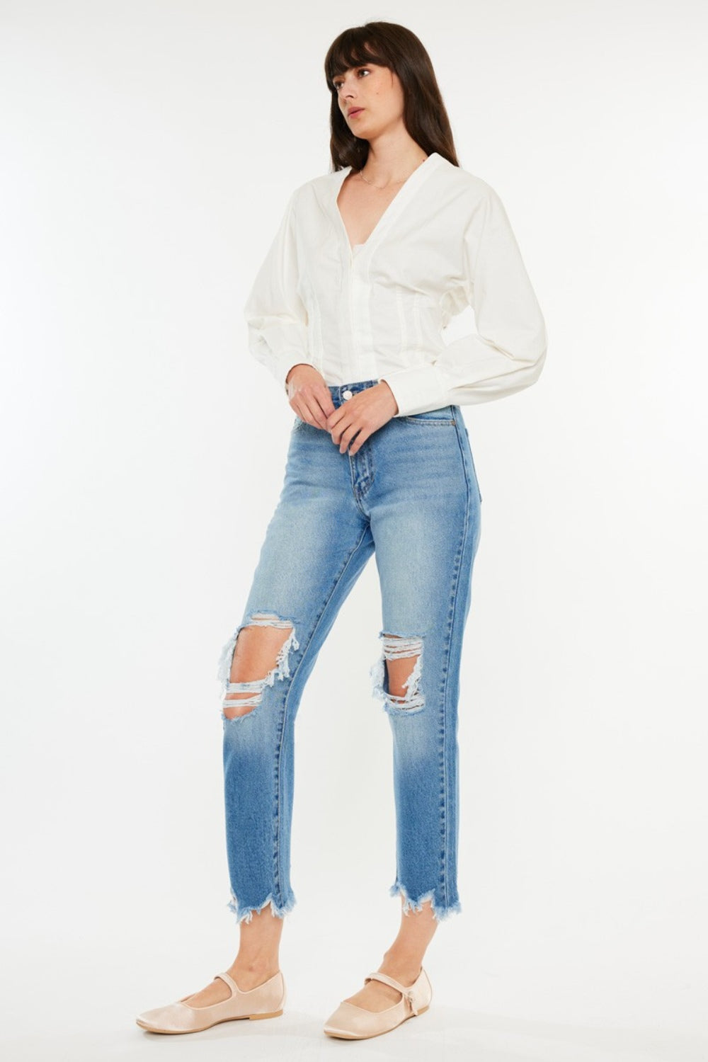 Kancan Distressed Frayed Hem Cropped Jeans *