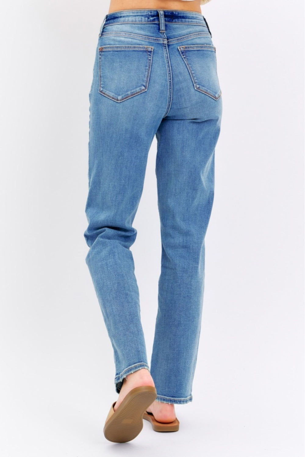Judy Blue Full Size High Waist Straight Jeans *