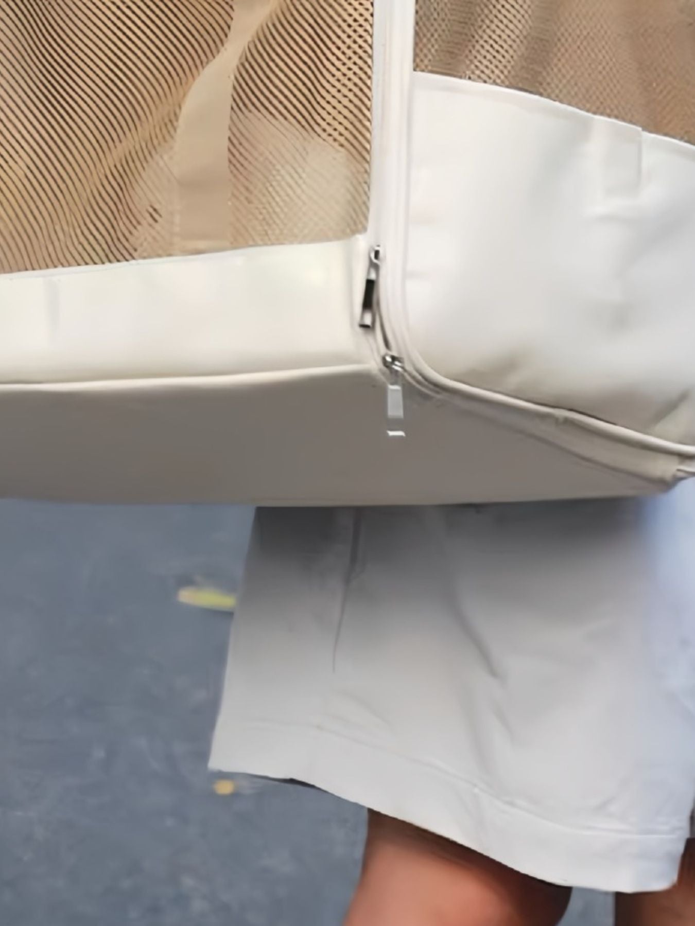 25d8aec8-8aa1-4744-9eaf-f9c6de36d462-Max