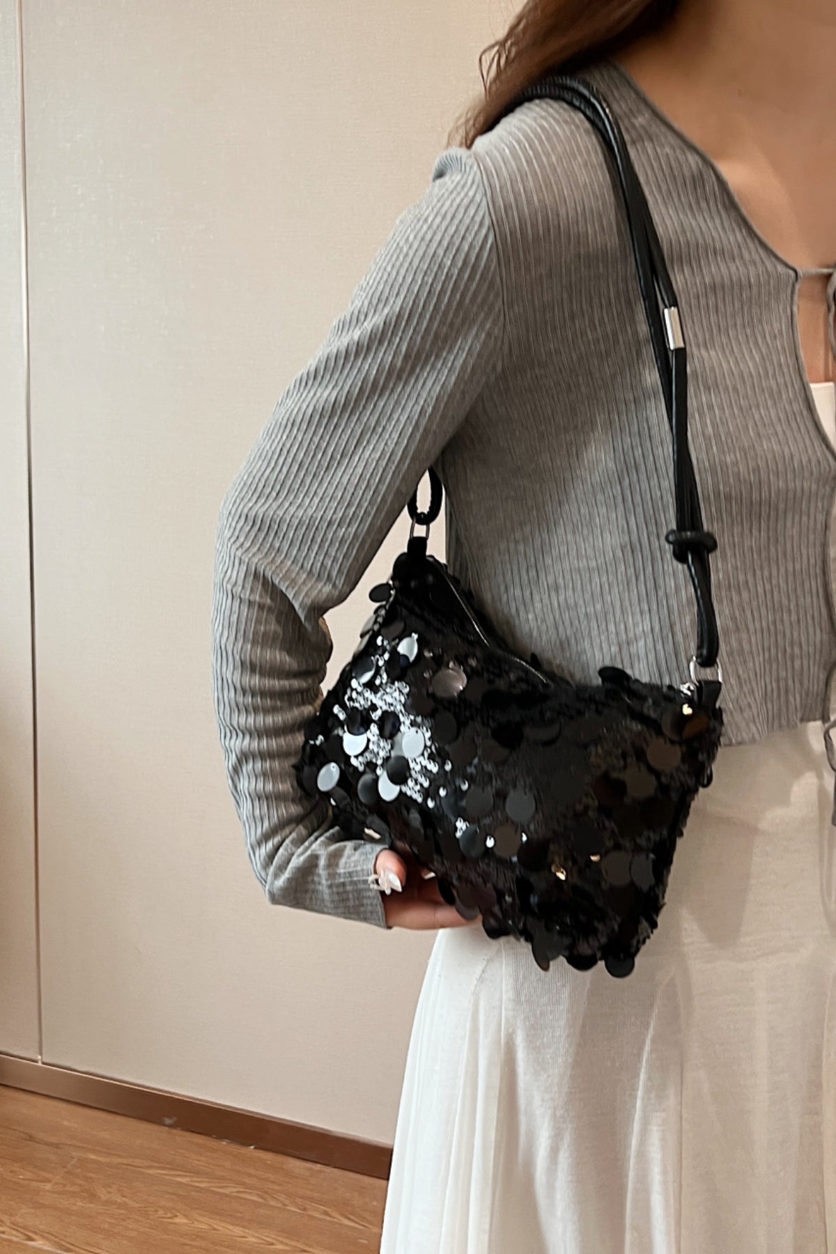 Sequin Knotted Straps Shoulder Bag