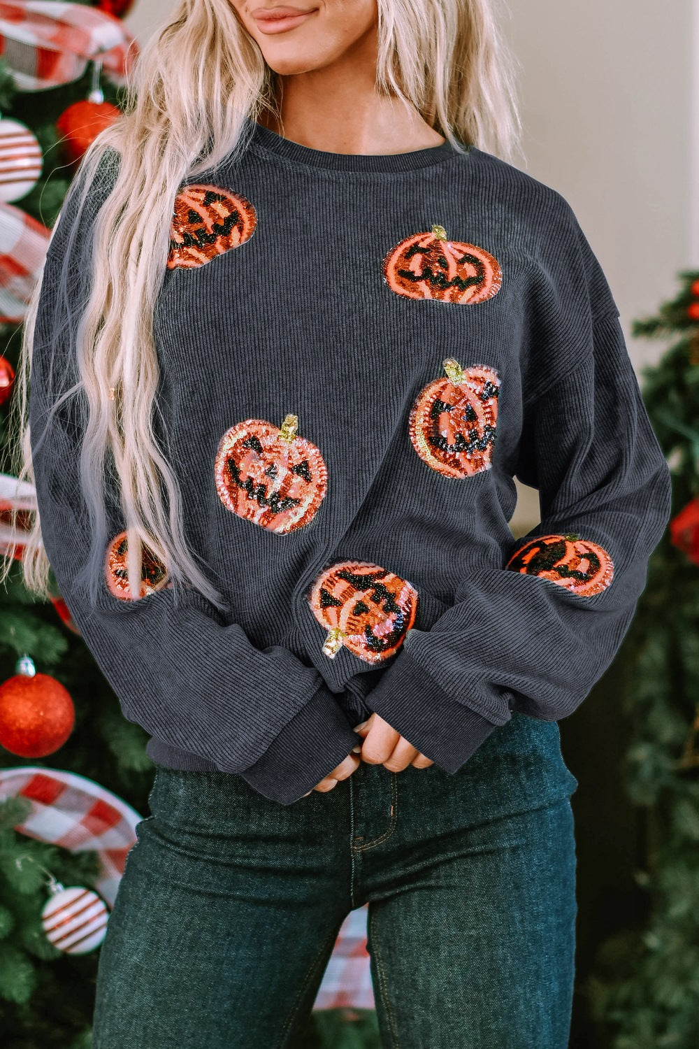 Sequin Patch Pumpkin Round Neck Sweatshirt