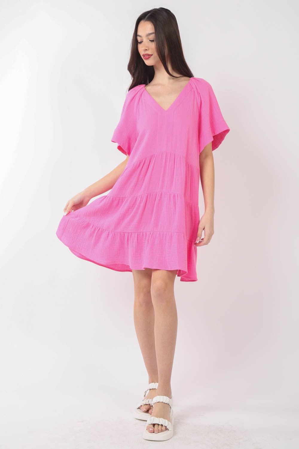 VERY J Texture V-Neck Ruffled Tiered Dress *