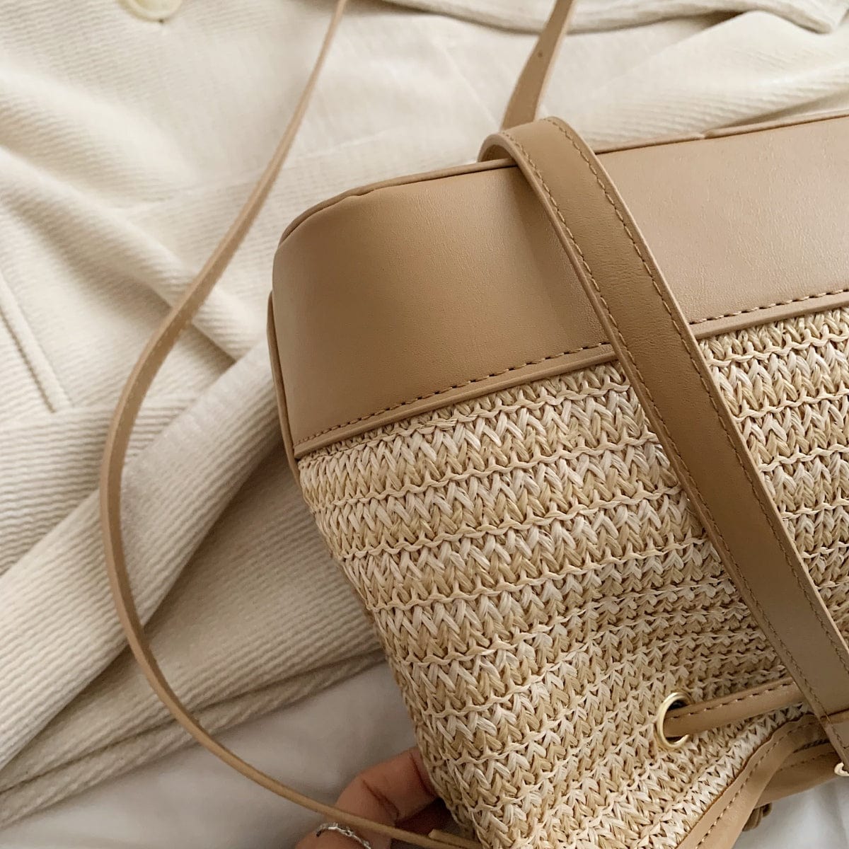 Lily & Luna Straw Braided Shoulder Bag