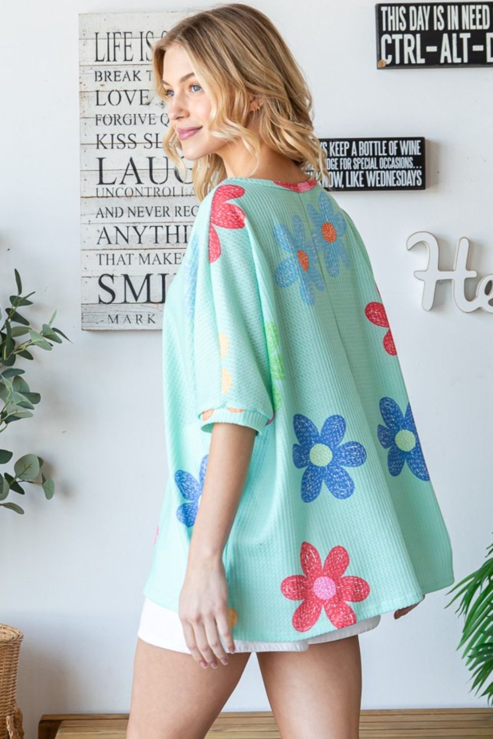 HOPELY Floral Waffle Oversize T-Shirt *
