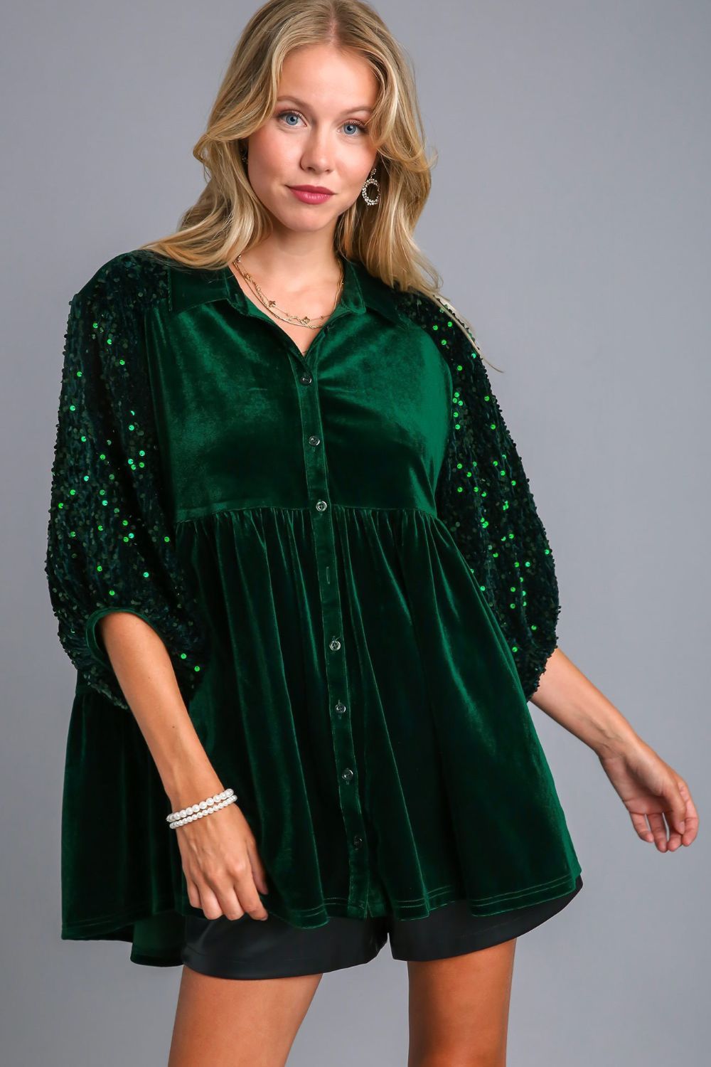 Umgee Sequin Detail Tiered Back Half Sleeve Shirt *