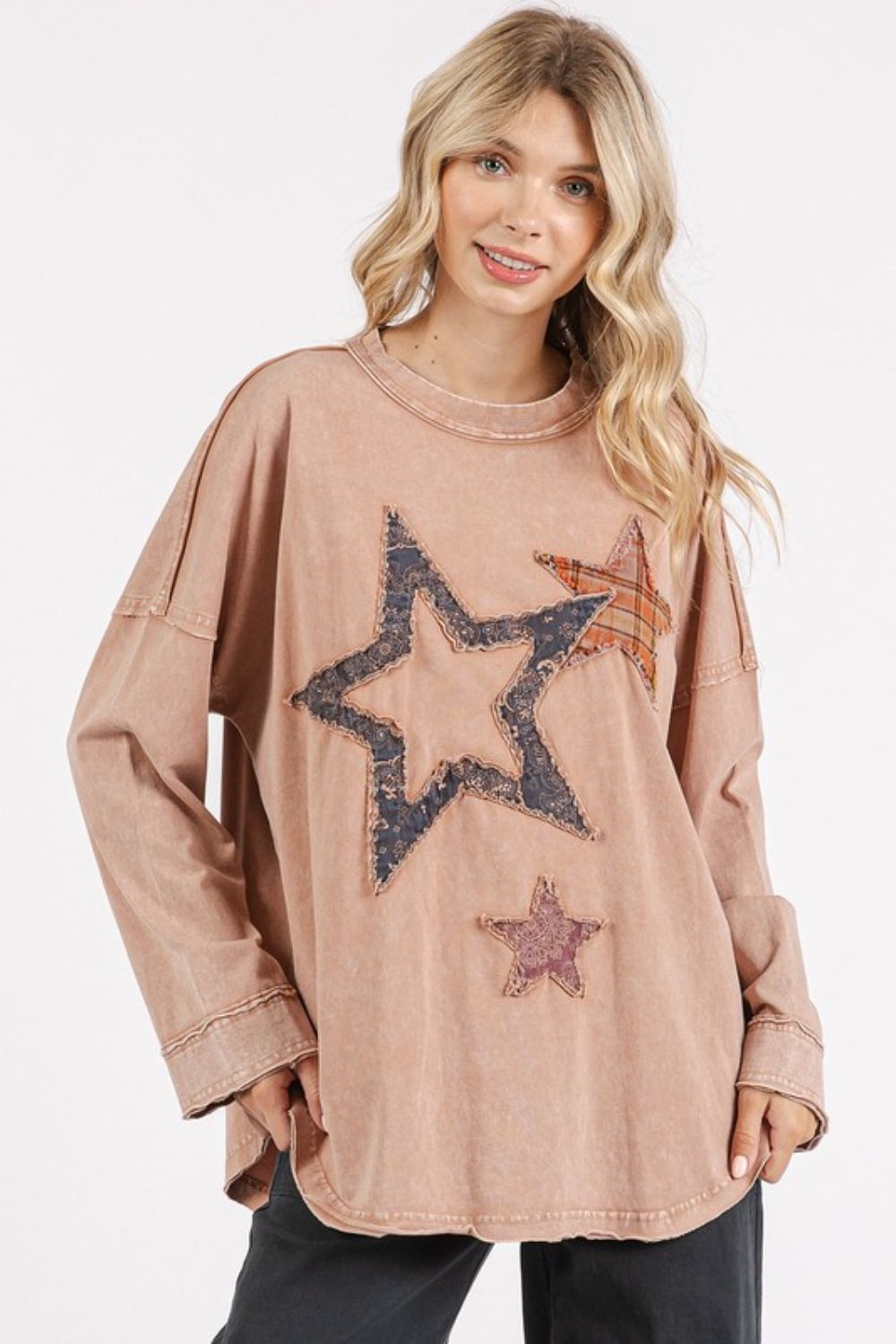 Mittoshop Mineral Wash Star Patch Long Sleeve T-Shirt