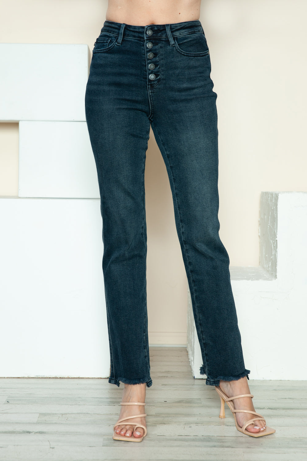 Judy Blue Full Size Button Fly Hem Destroy Straight Jeans *