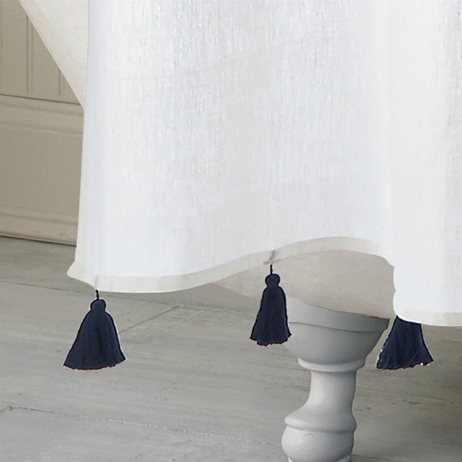 72-inch Stripes Cotton Shower Curtain with Tassels