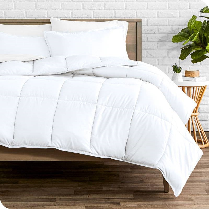 Super Soft Microfiber Down Alternative Comforter Set White