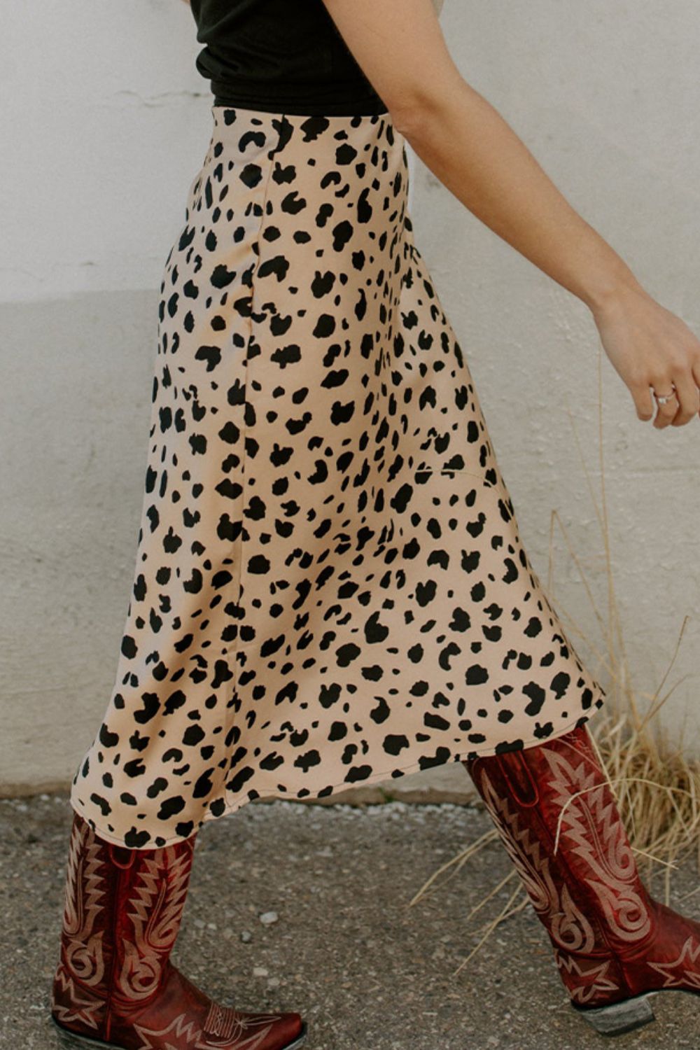 Tia Tan Slit Printed Midi Skirt