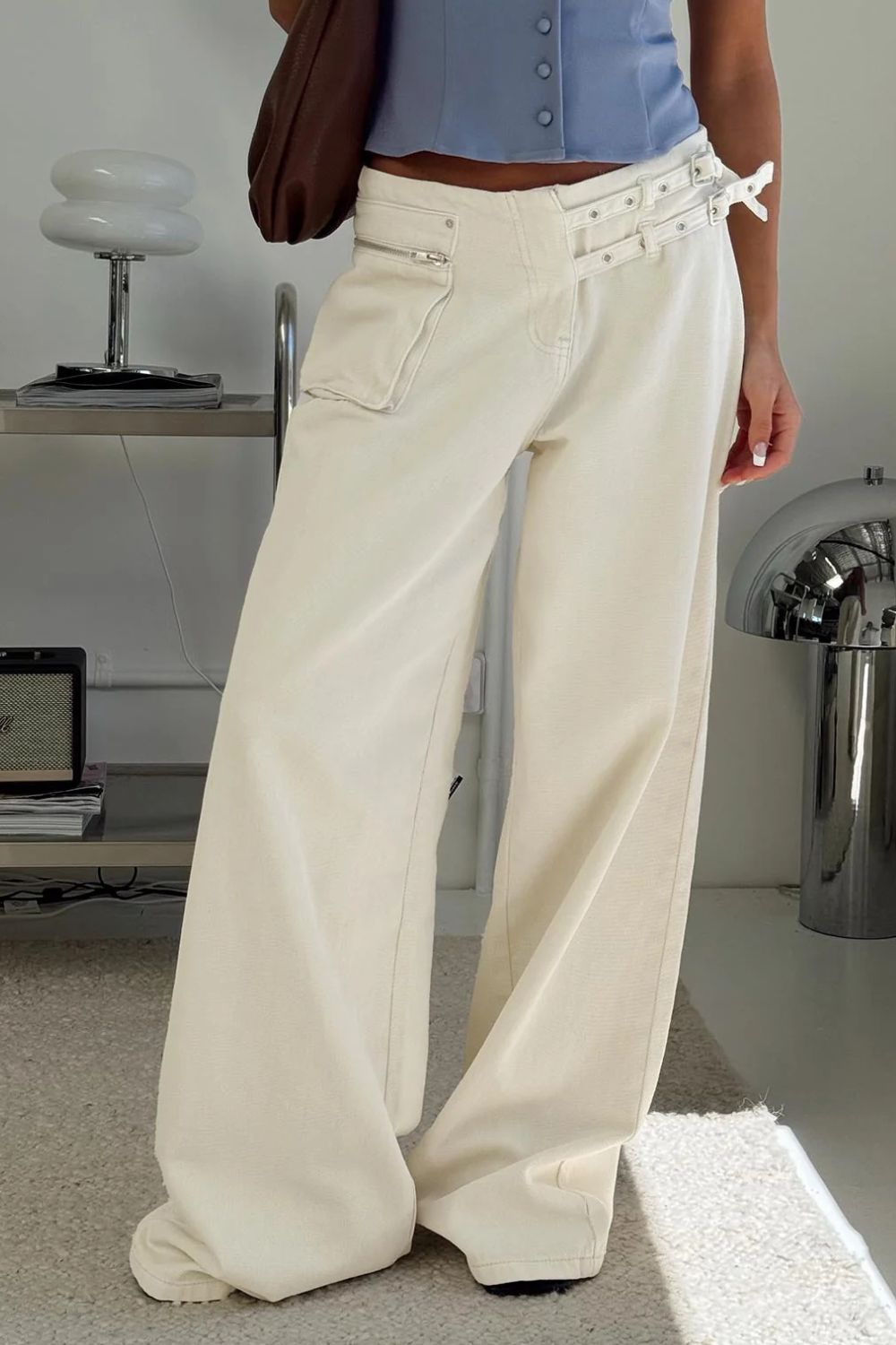 Wide Leg Jeans with Pockets