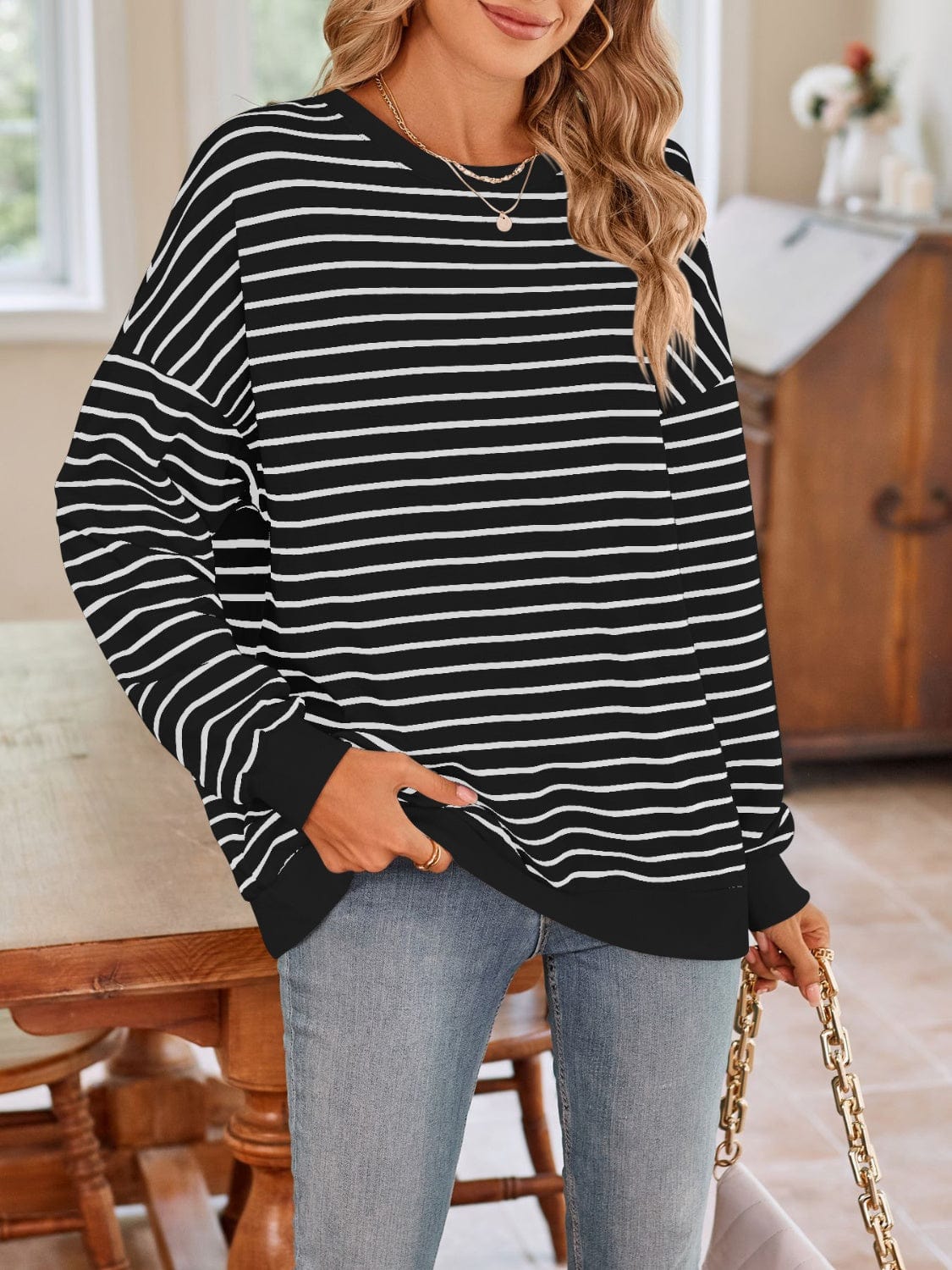 Lovelet Striped Round Neck Long Sleeve Sweatshirt