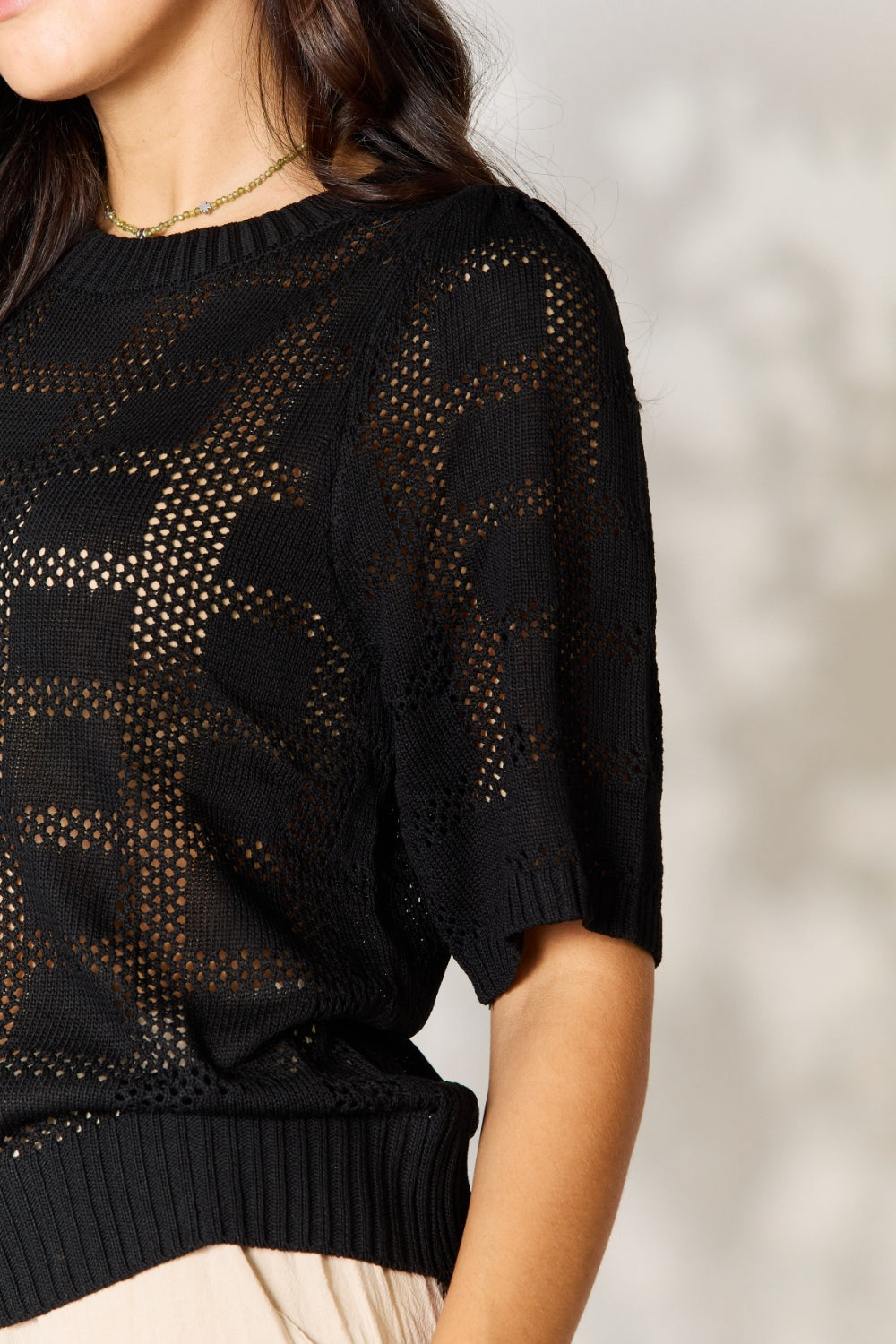 Ribbed Trim Round Neck Knit Top *