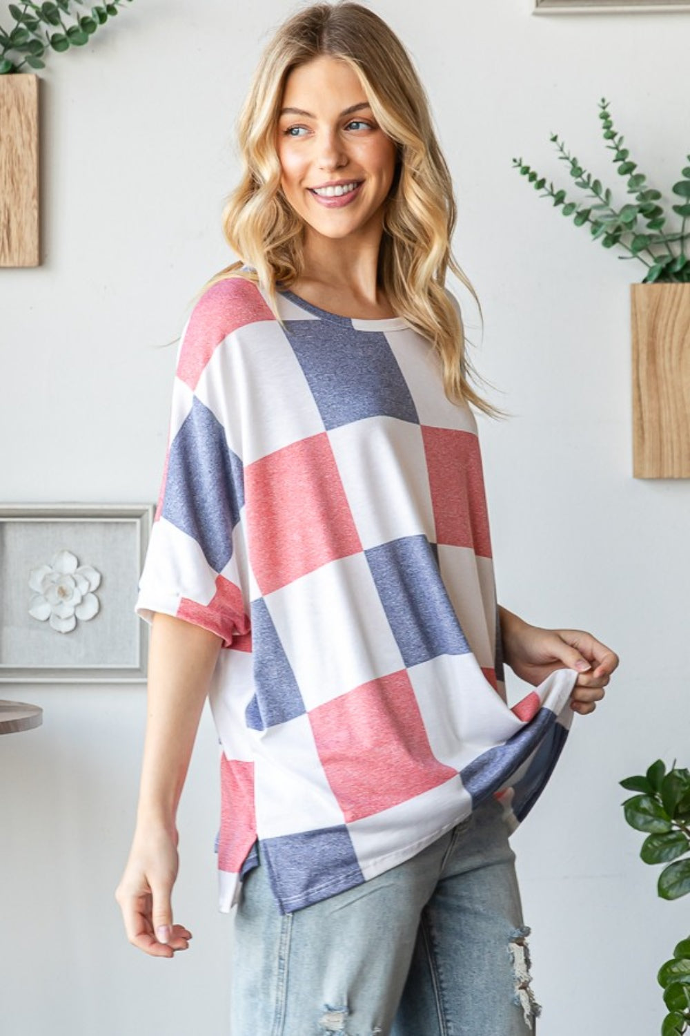 HOPELY Checkered Round Neck Half Sleeve T-Shirt *