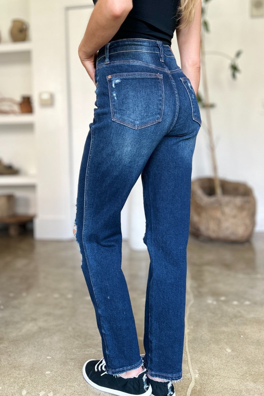 Judy Blue Full Size High Waist Rigid Magic Heavy Destroy Straight Jeans *