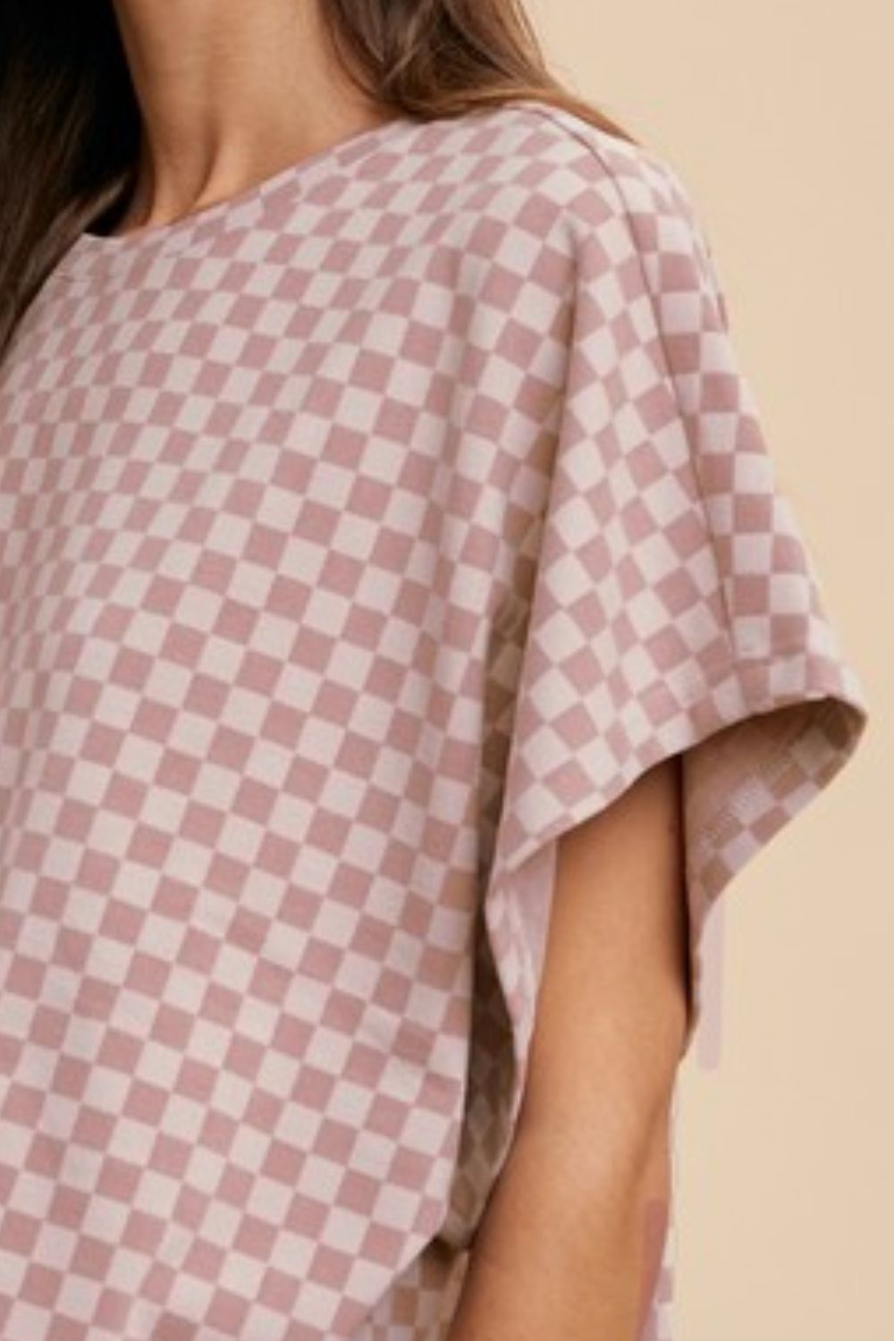 Annie Wear Checkered Round Neck Short Sleeve T-Shirt *