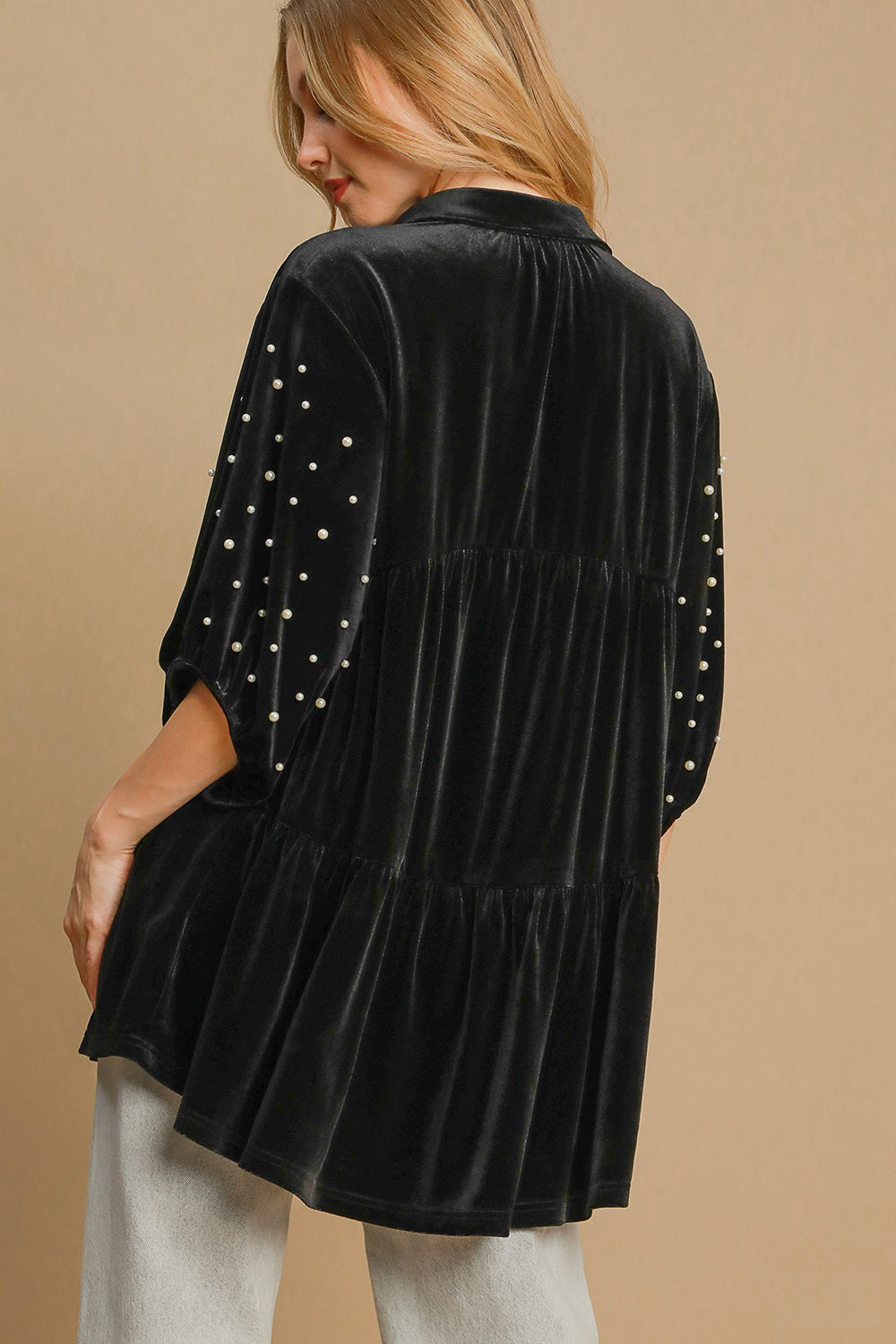 Umgee Pearl Detail Half Sleeve Velvet Babydoll Blouse *