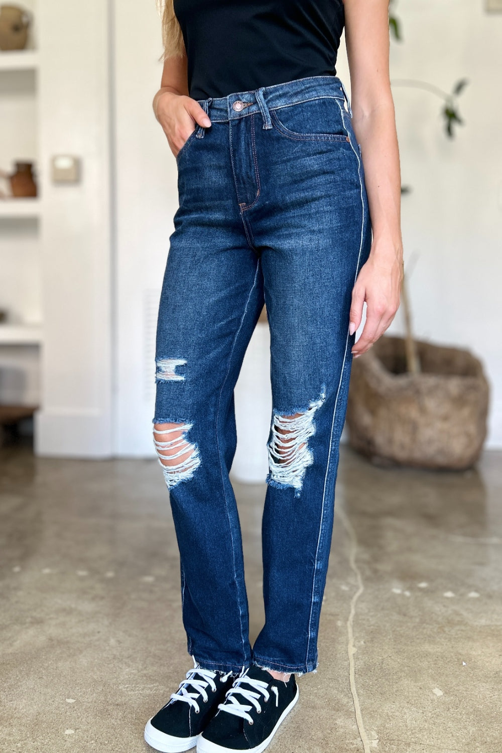 Judy Blue Full Size High Waist Rigid Magic Heavy Destroy Straight Jeans *