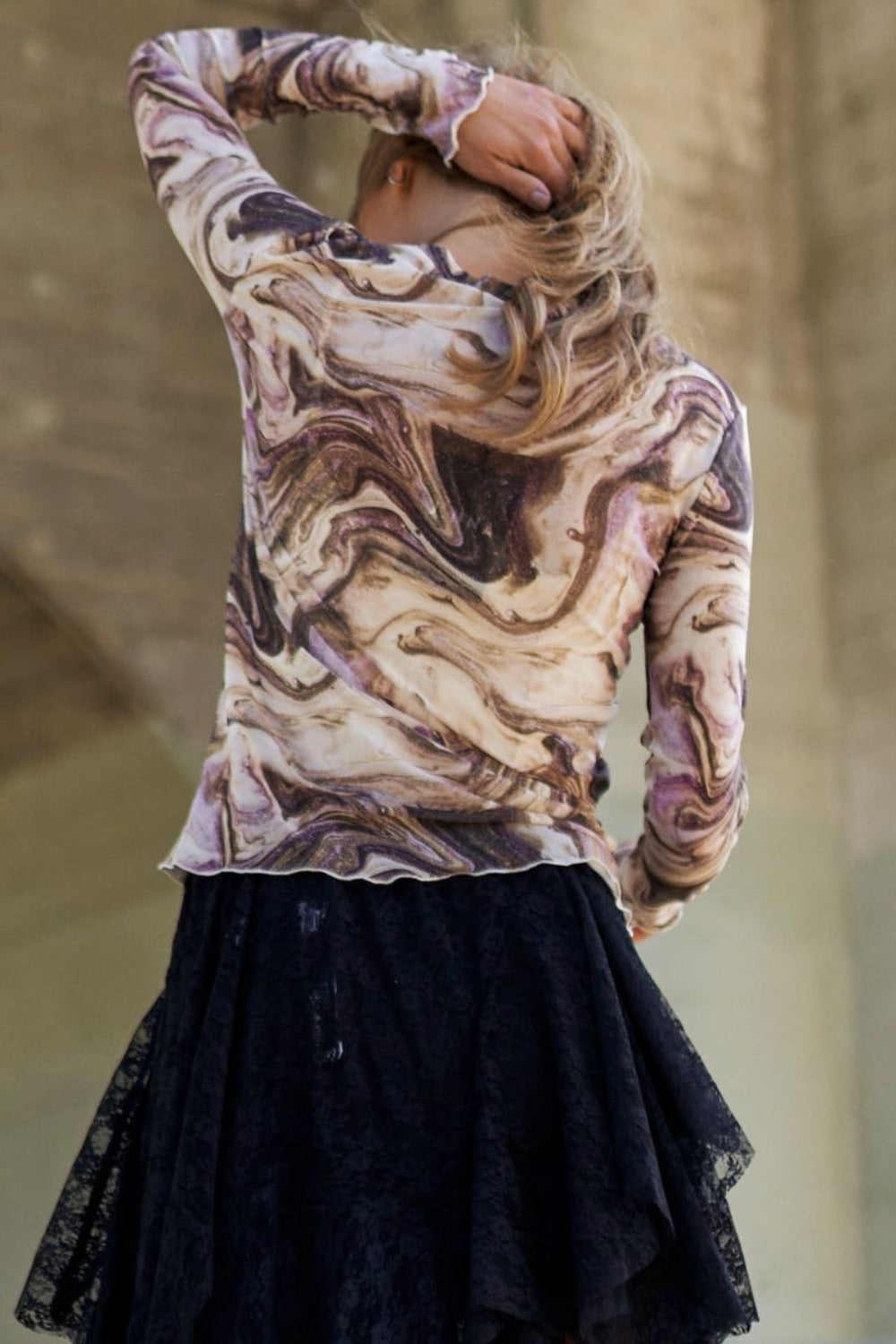 J.NNA Marble Design Long Sleeve Mesh Top *