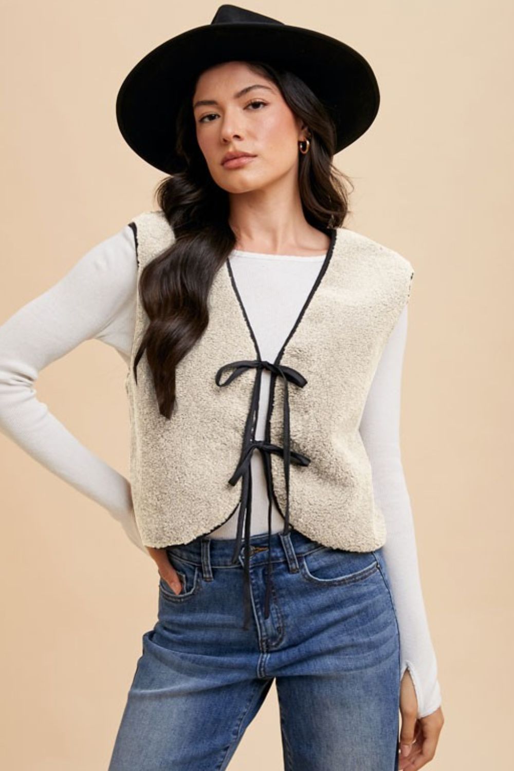 Annie Wear V-Neck Tie Detail Vest Coat *