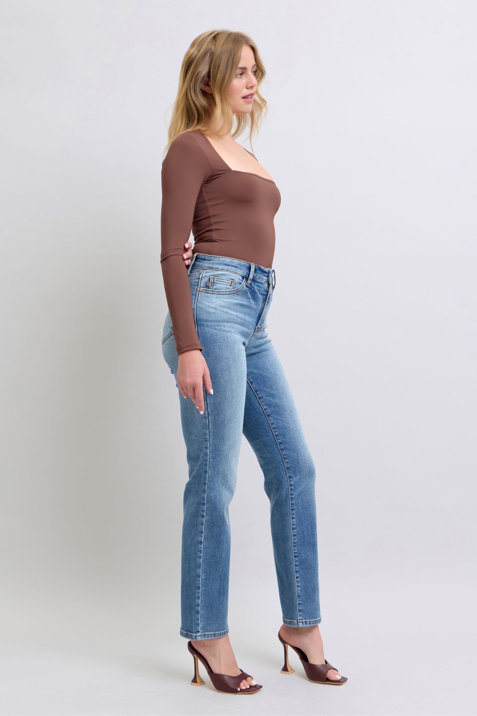Judy Blue Full Size Wash Thermal Straight Jeans with Pockets *