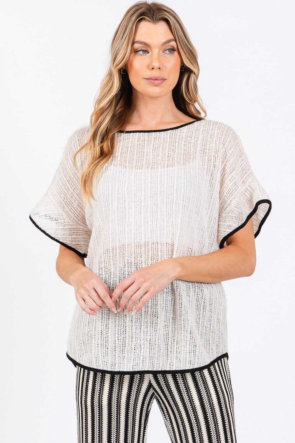 GeeGee Contrast Trim Short Sleeve Knit Cover Up *