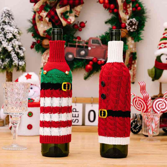 Christmas 2-Piece Cable-Knit Wine Bottle Covers