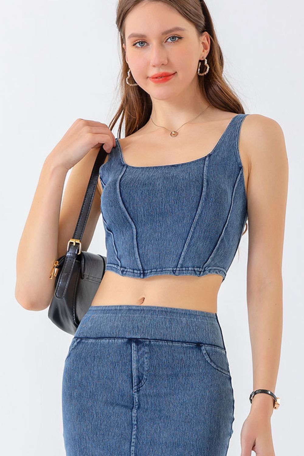 AMIEE LEAH Full Size Seam Detail Cropped Denim Tank