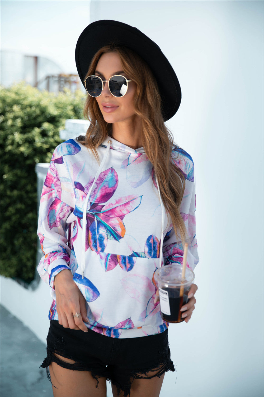 BLAZIN' BEAUTY Printed Dropped Shoulder Hoodie