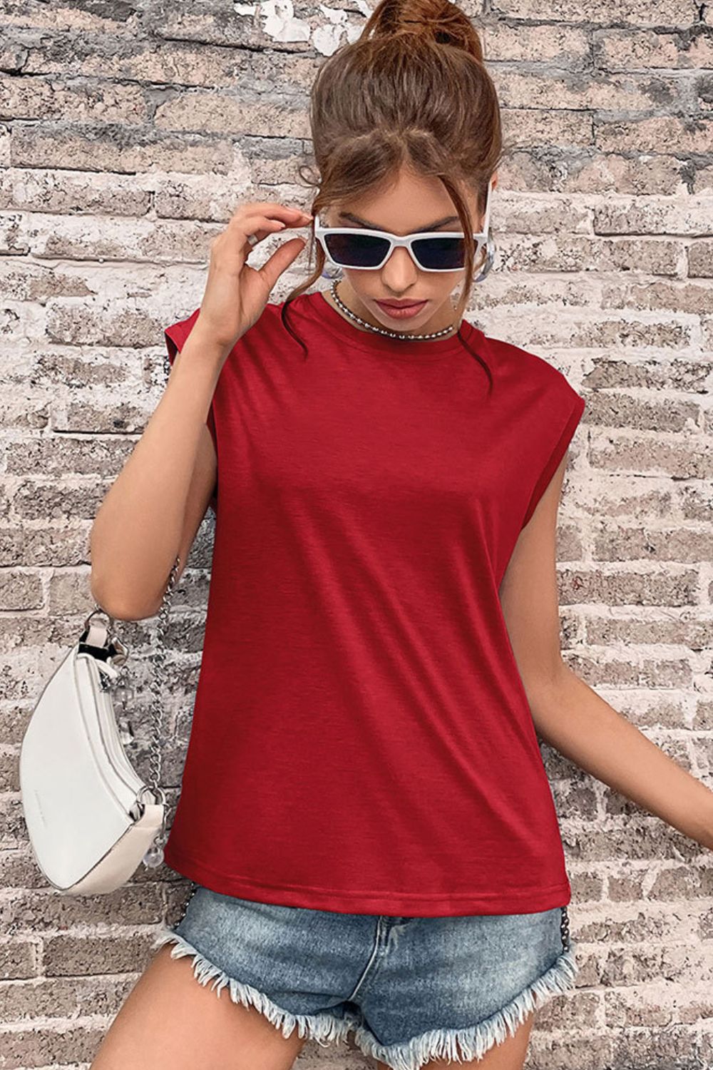 Women's Round Neck Cap Sleeve Top