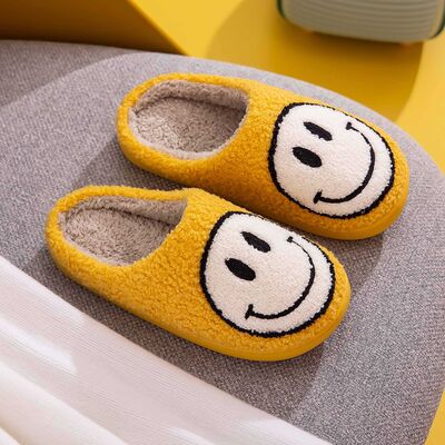 Melody Smiley Face Yellow White Slippers