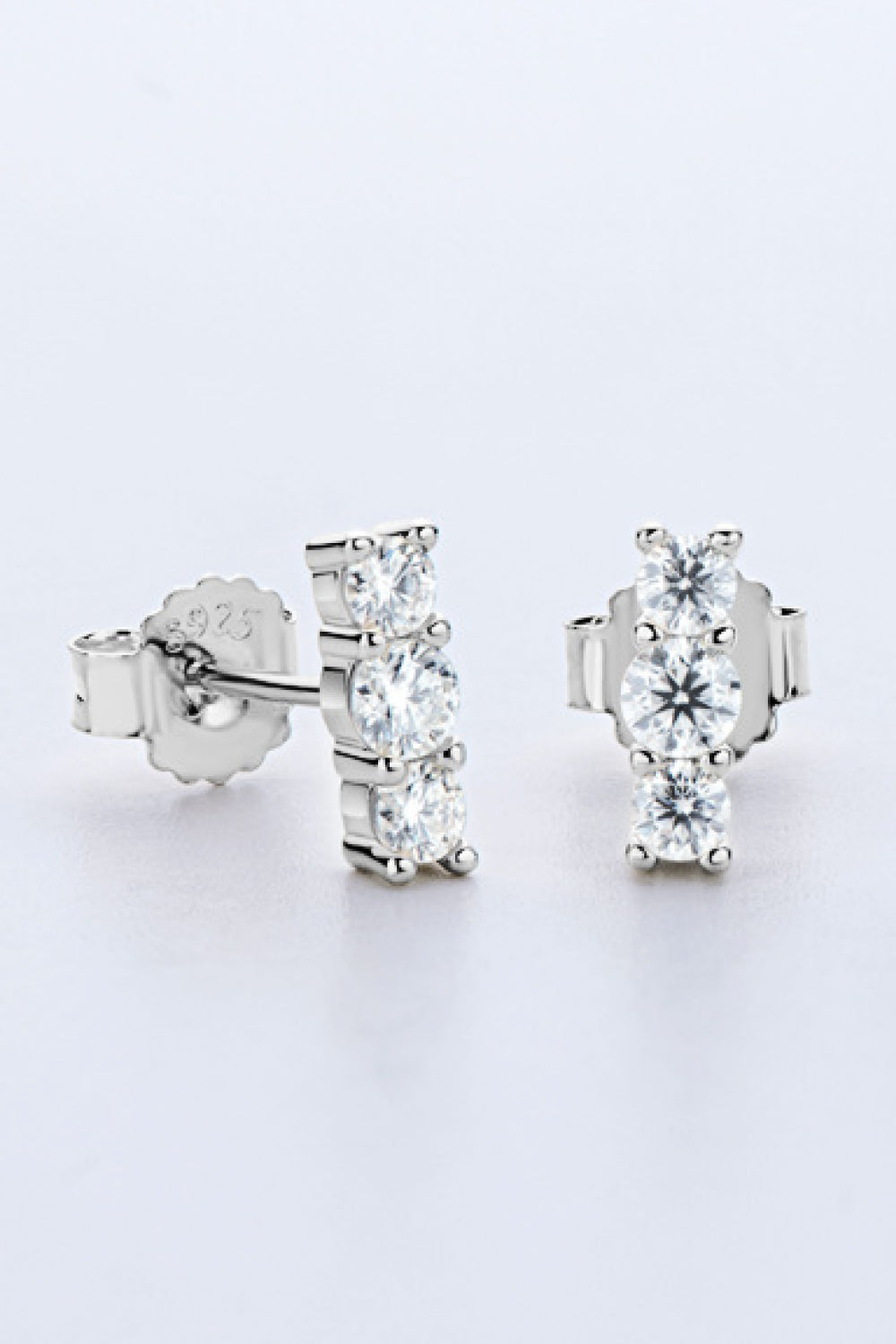 Women's Heartbeat Rhythm 925 Sterling Silver Moissanite Stud Earrings