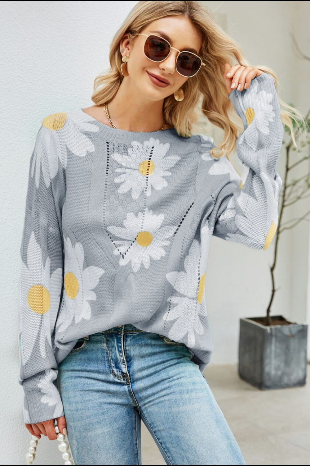 Women's Daisy Print Openwork Round Neck Sweater