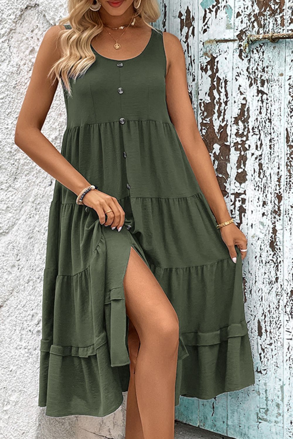 Women's Decorative Button Scoop Neck Tiered Sleeveless Dress