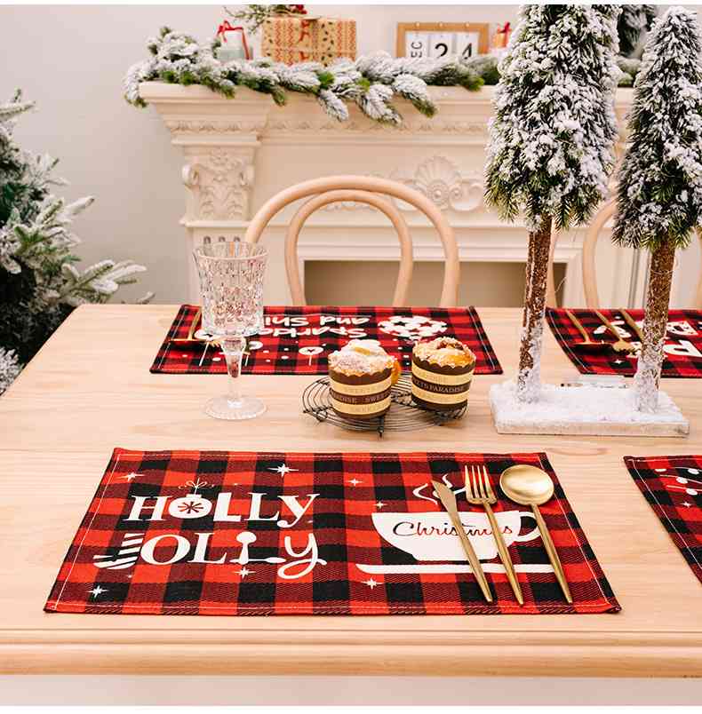 Winter Country Christmas Assorted 2-Piece Plaid Placemats