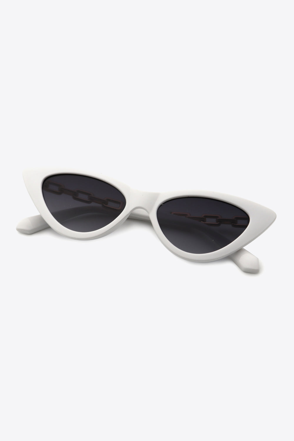 SUNKISSED DREAMS Chain Detail Cat-Eye Sunglasses