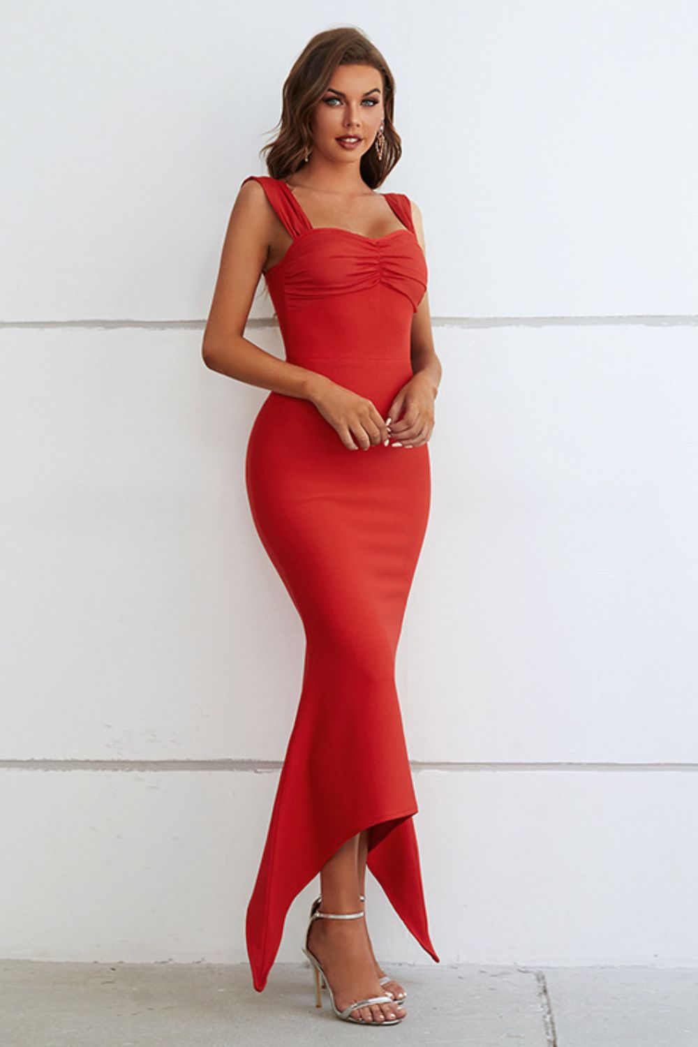 Women's Ruched Sweetheart Neck Hem Detail Dress