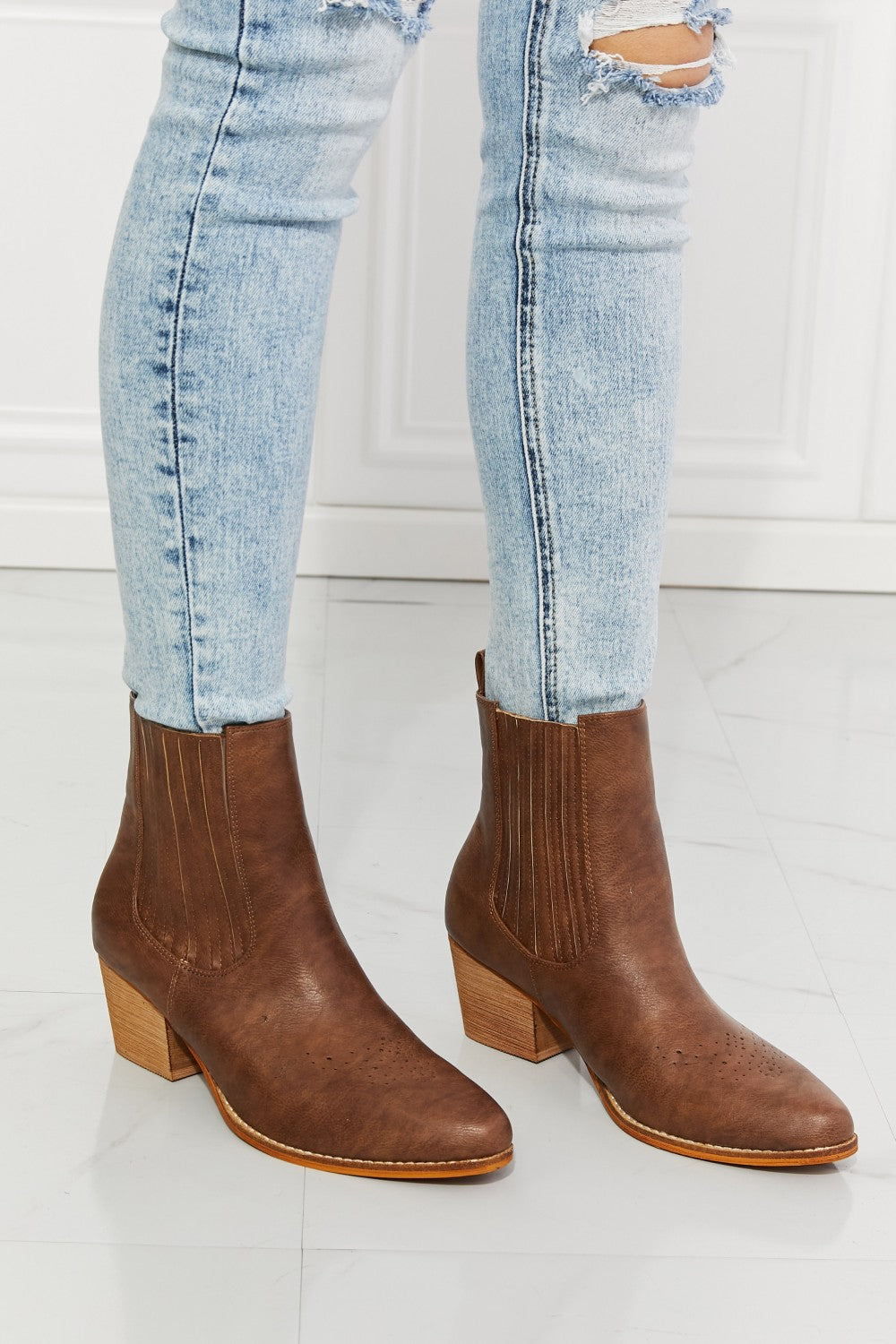 Women's MMShoes Love the Journey Stacked Heel Chelsea Boot in Chestnut