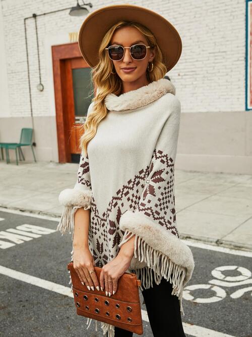 BeautifulMe Fringe Geometric Cape Sleeve Poncho