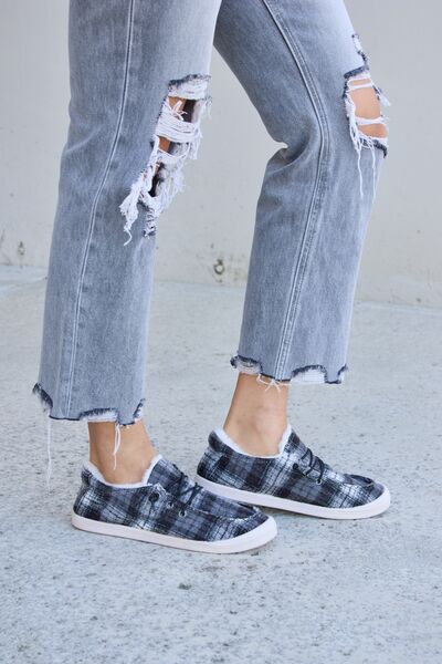 Forever Link Black Plaid Plush Flat Sneakers