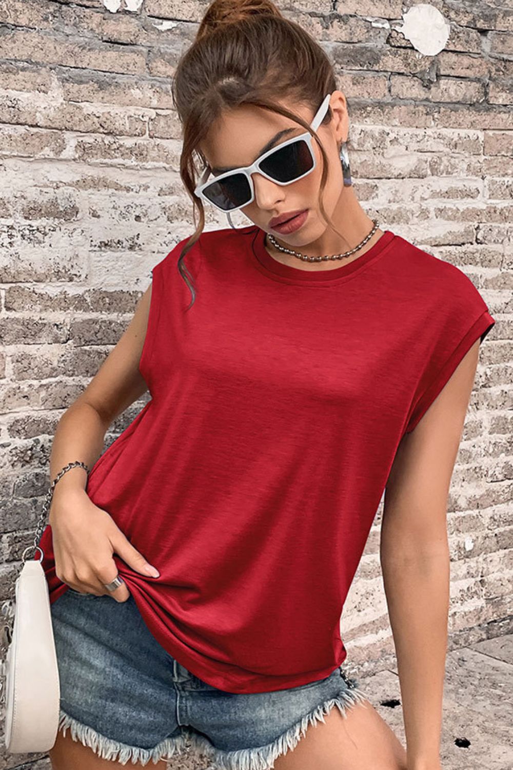 Women's Round Neck Cap Sleeve Top