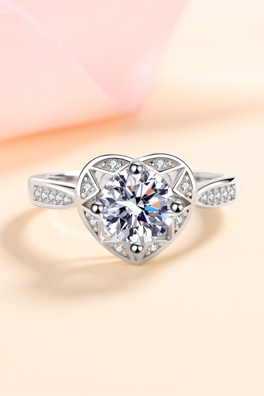 Women's Moissanite Heart Ring