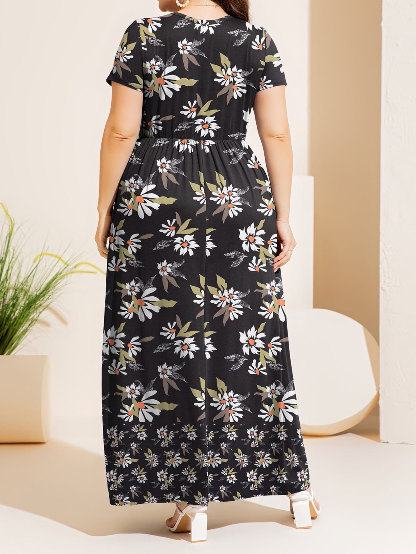 Arlowe Lea Plus Size Printed Round Neck Short Sleeve Maxi Dress