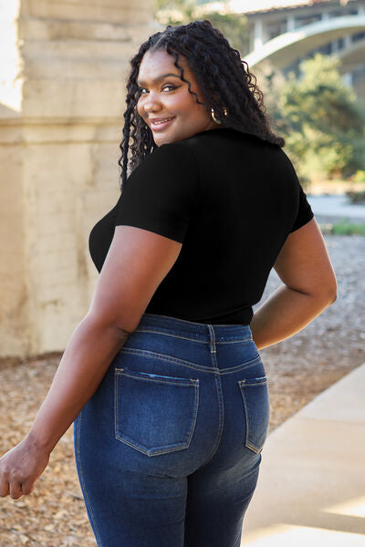 Basic Bae Full Size Round Neck Short Sleeve Bodysuit *