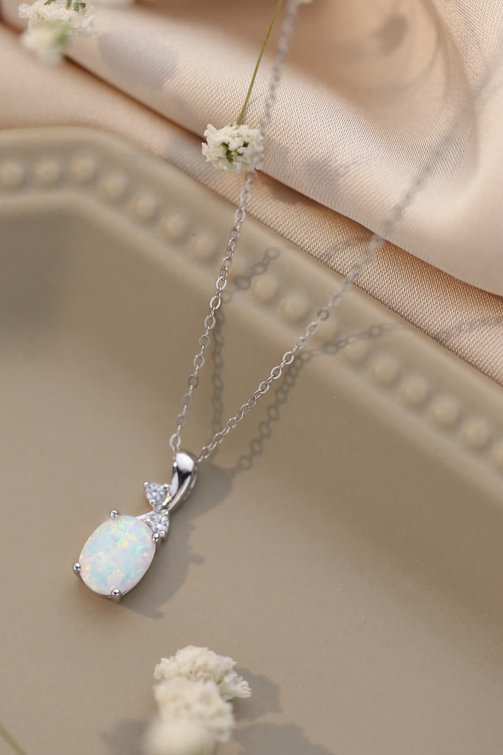 Women's Opal Oval Pendant Chain Necklace